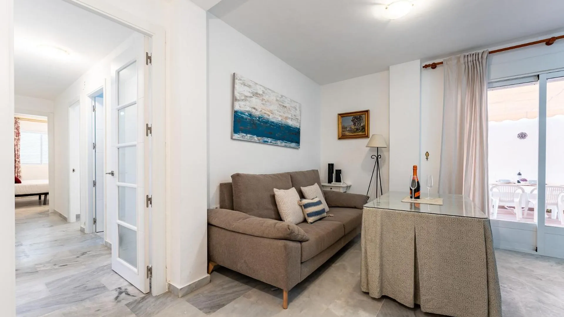 Malagasuite Terrace&Parking Stay Fuengirola Lägenhet